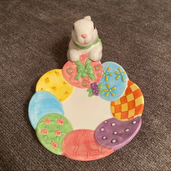 Easter Bunny Rabbit Ceramic Candy Dish, With bunny figurine. - Picture 6 of 6